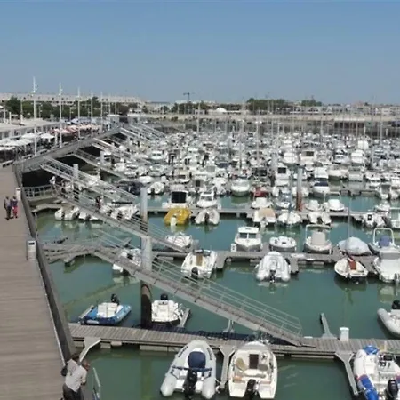 Centre ! Tout A Pied !! La Plage A 250 M Et Les Commerces A 30 M ! 1 아파트 로양