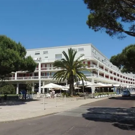 Centre ! Tout A Pied !! La Plage A 250 M Et Les Commerces A 30 M ! 1 아파트 *